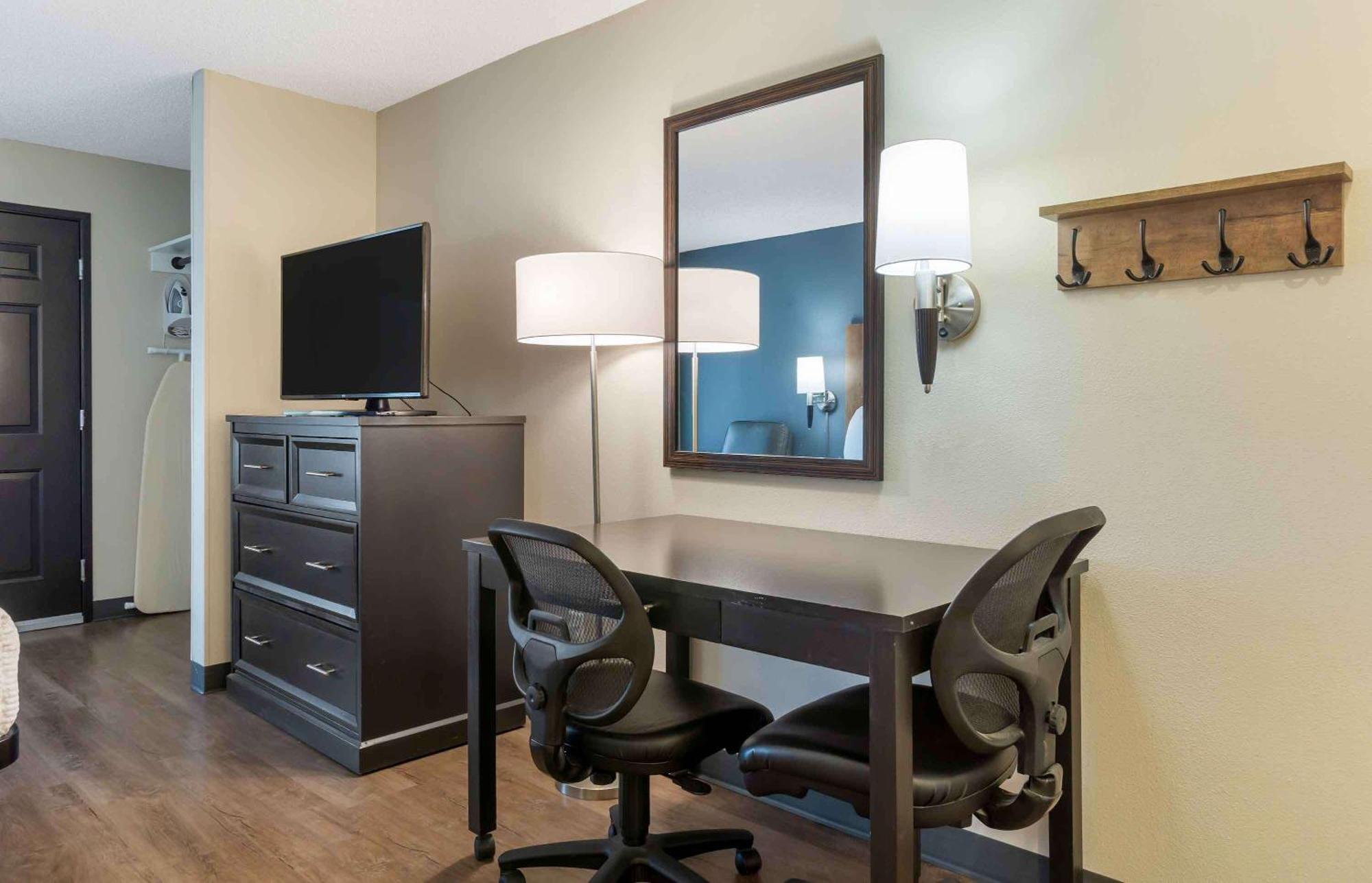 Extended Stay America Suites - Seattle - Redmond Bellevue Exteriör bild